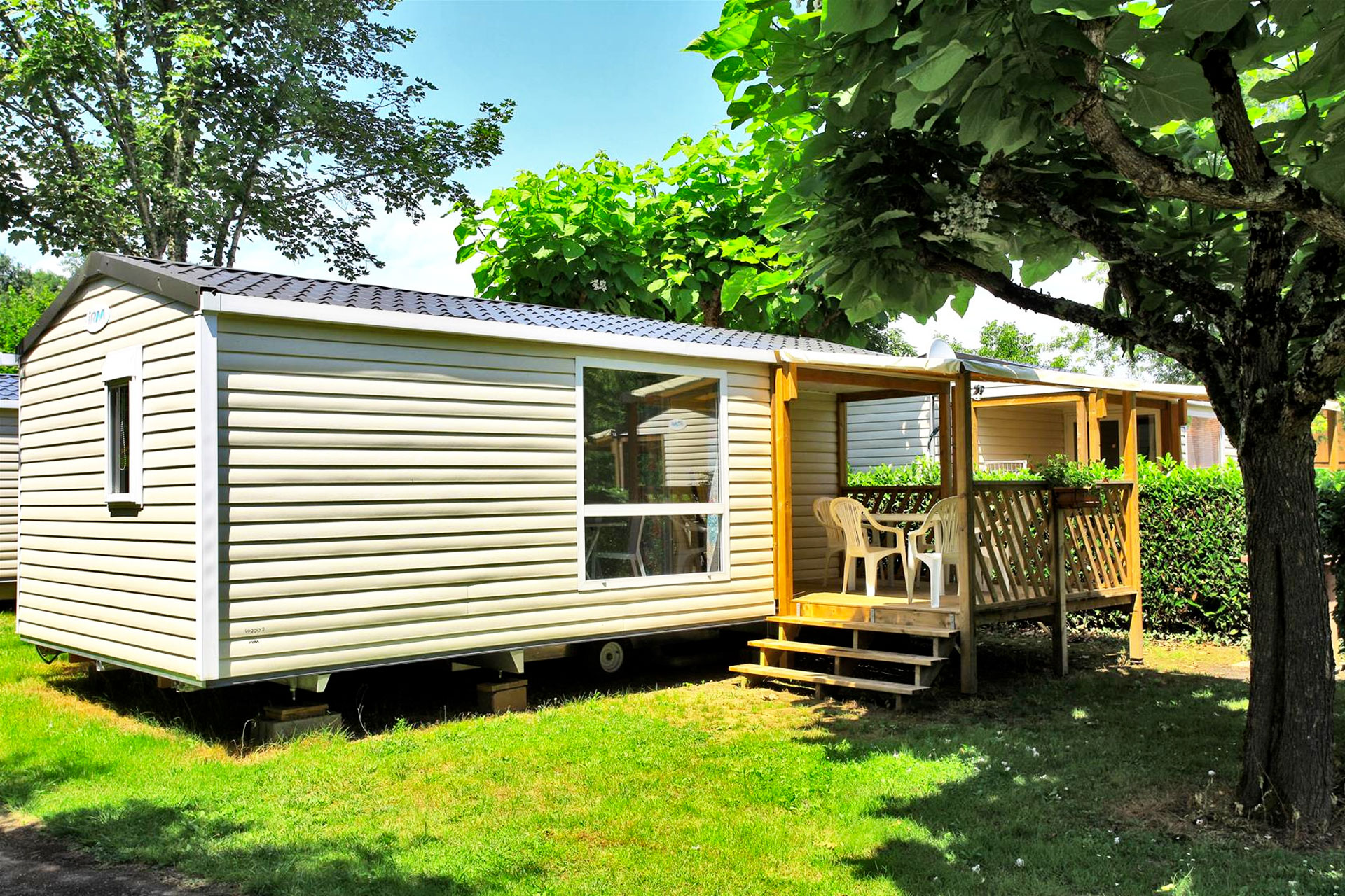Location mobil-home au bord de la Dordogne – Camping La Bouysse Sarlat