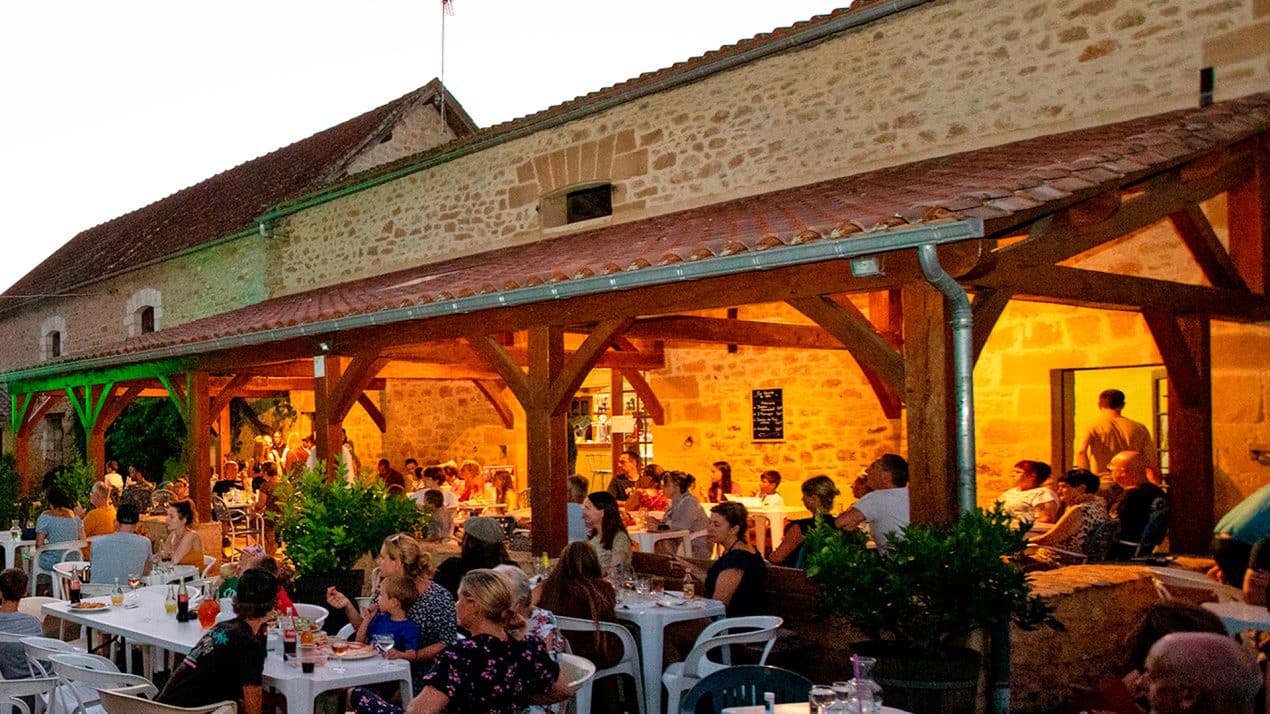 terrasse restaurant camping la bouysse