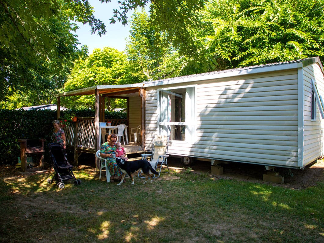 Mobil-home Loggia 3 chambres – Camping La Bouysse près de Sarlat